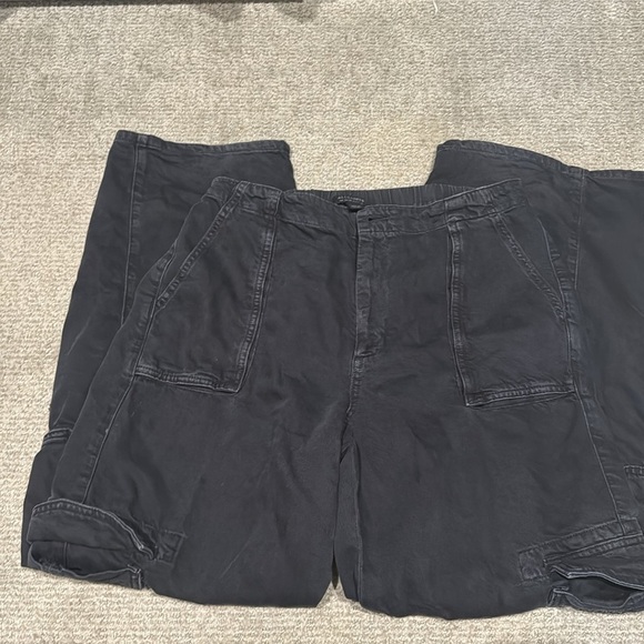 ALLSAINTS
Frieda Straight Cargo Pants - Picture 6 of 8